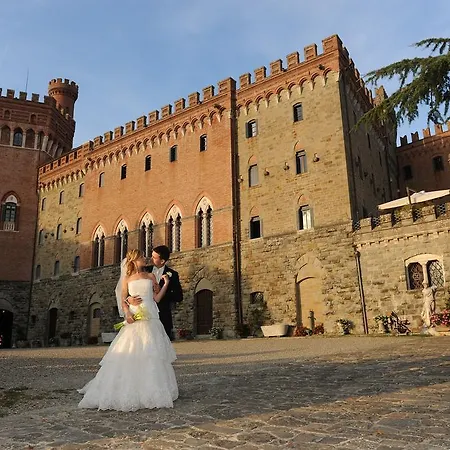 Hotell Castello Di Valenzano *