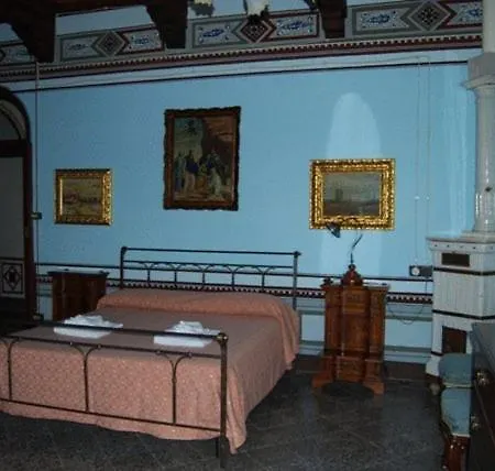 Castello Di Valenzano Hotel *